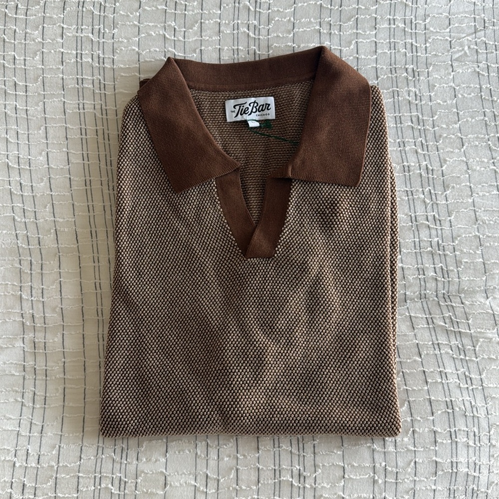 The Tie Bar Birdseye Sweater Latte Polo SIZE LARGE
